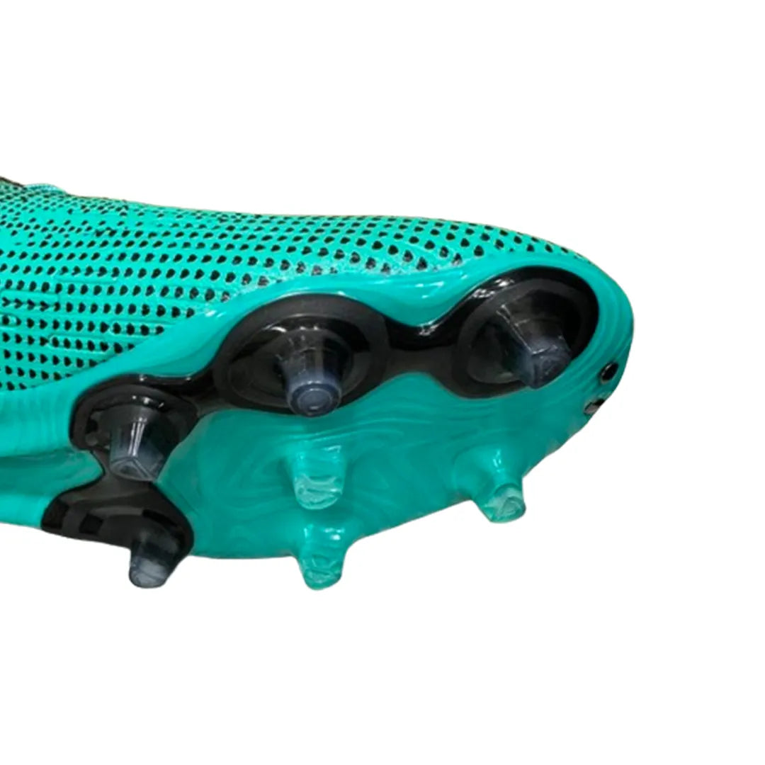 Shoot Soccer Shoes