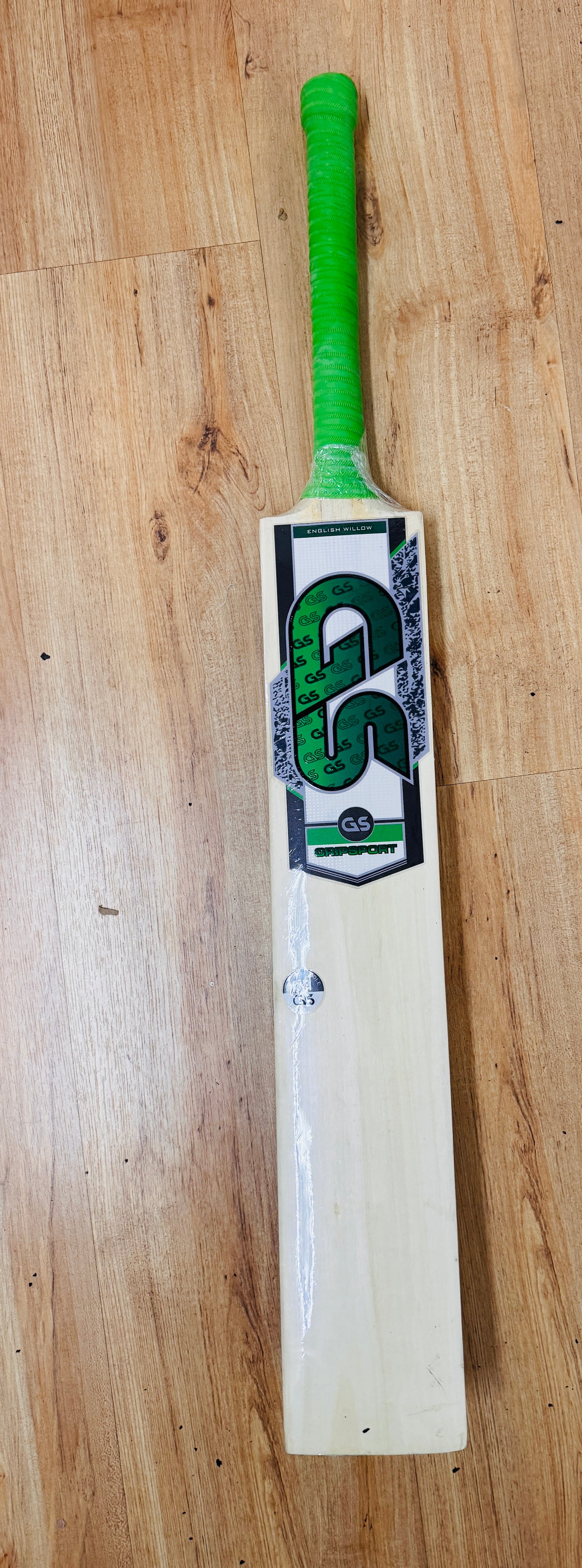 GS GREEN MACHINE INDOOR CRICKET BAT